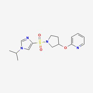 molecular formula C15H20N4O3S B2759470 2-((1-((1-异丙基-1H-咪唑-4-基)磺酰基)吡咯烷-3-基)氧基)吡啶 CAS No. 1904259-19-3