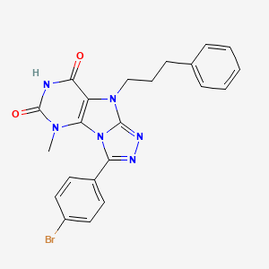 molecular formula C22H19BrN6O2 B2761558 8-(4-Bromophenyl)-1-methyl-5-(3-phenylpropyl)purino[8,9-c][1,2,4]triazole-2,4-dione CAS No. 921511-13-9