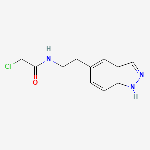 2-Chloro-N-[2-(1H-indazol-5-yl)ethyl]acetamide