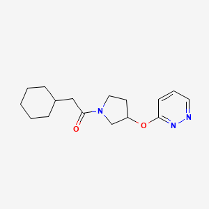 molecular formula C16H23N3O2 B2762644 2-Cyclohexyl-1-(3-(pyridazin-3-yloxy)pyrrolidin-1-yl)ethanone CAS No. 2034279-44-0