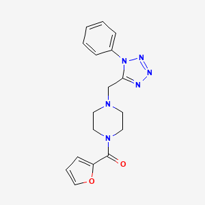 molecular formula C17H18N6O2 B2763026 furan-2-yl(4-((1-phenyl-1H-tetrazol-5-yl)methyl)piperazin-1-yl)methanone CAS No. 1021253-90-6