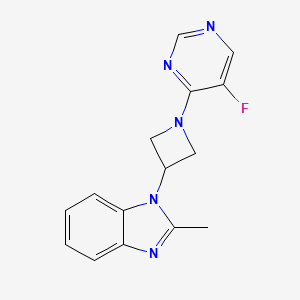 molecular formula C15H14FN5 B2763542 1-[1-(5-Fluoropyrimidin-4-yl)azetidin-3-yl]-2-methylbenzimidazole CAS No. 2380176-79-2