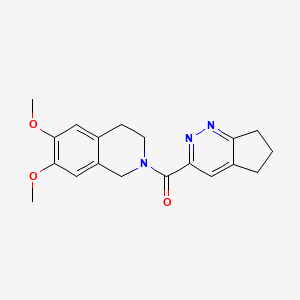 molecular formula C19H21N3O3 B2764154 6,7-Dihydro-5H-cyclopenta[c]pyridazin-3-yl-(6,7-dimethoxy-3,4-dihydro-1H-isoquinolin-2-yl)methanone CAS No. 2415622-98-7