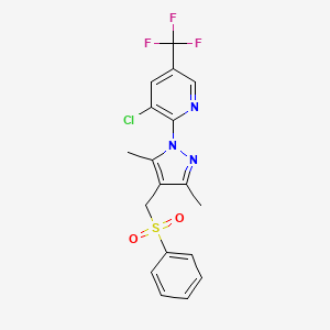 molecular formula C18H15ClF3N3O2S B2764817 2-{4-[(benzenesulfonyl)methyl]-3,5-dimethyl-1H-pyrazol-1-yl}-3-chloro-5-(trifluoromethyl)pyridine CAS No. 321574-39-4