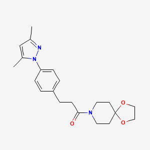 molecular formula C21H27N3O3 B2765503 3-(4-(3,5-二甲基-1H-吡唑-1-基)苯基)-1-(1,4-二氧杂-8-氮杂螺[4.5]癸烷-8-基)丙酮 CAS No. 2034457-97-9