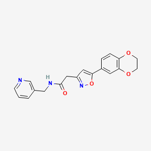 molecular formula C19H17N3O4 B2765708 2-(5-(2,3-dihydrobenzo[b][1,4]dioxin-6-yl)isoxazol-3-yl)-N-(pyridin-3-ylmethyl)acetamide CAS No. 1210250-98-8