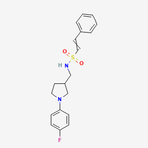 molecular formula C19H21FN2O2S B2766546 N-{[1-(4-氟苯基)吡咯啉-3-基]甲基}-2-苯基乙烯-1-磺酰胺 CAS No. 1424749-43-8