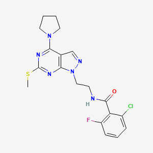 molecular formula C19H20ClFN6OS B2767121 2-氯-6-氟-N-(2-(6-(甲硫基)-4-(吡咯啉-1-基)-1H-吡唑并[3,4-d]嘧啶-1-基)乙基)苯甲酰胺 CAS No. 941896-89-5