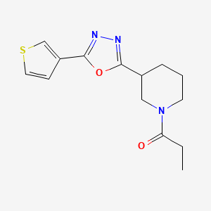 1-(3-(5-(Thiophen-3-yl)-1,3,4-oxadiazol-2-yl)piperidin-1-yl)propan-1-one