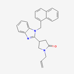 molecular formula C25H23N3O B2767920 1-烯丙基-4-(1-萘基甲基-1H-苯并咪唑-2-基)-吡咯烷-2-酮 CAS No. 874639-58-4