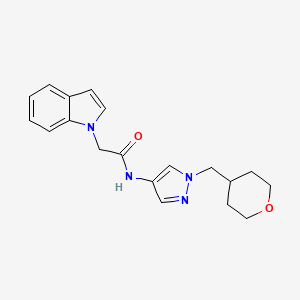 molecular formula C19H22N4O2 B2768089 2-(1H-吲哚-1-基)-N-(1-((四氢-2H-吡喃-4-基甲基)-1H-吡唑-4-基)乙酰胺 CAS No. 1705752-31-3
