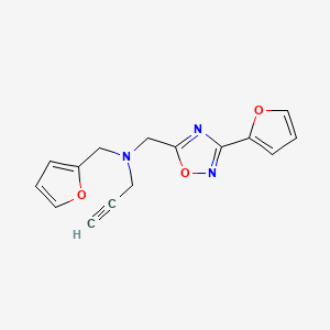 {[3-(Furan-2-yl)-1,2,4-oxadiazol-5-yl]methyl}[(furan-2-yl)methyl](prop-2-yn-1-yl)amine