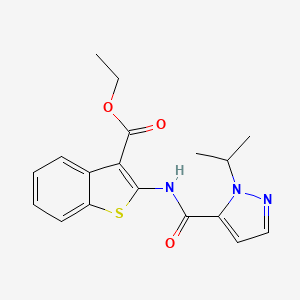 molecular formula C18H19N3O3S B2768720 ethyl 2-(1-isopropyl-1H-pyrazole-5-carboxamido)benzo[b]thiophene-3-carboxylate CAS No. 1235318-41-8