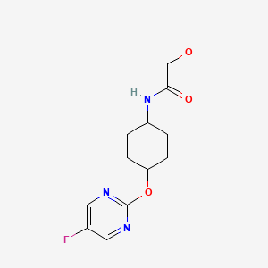 molecular formula C13H18FN3O3 B2769506 N-((1r,4r)-4-((5-fluoropyrimidin-2-yl)oxy)cyclohexyl)-2-methoxyacetamide CAS No. 2034249-57-3