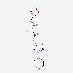 (E)-3-(furan-2-yl)-N-((3-(tetrahydro-2H-pyran-4-yl)-1,2,4-oxadiazol-5-yl)methyl)acrylamide