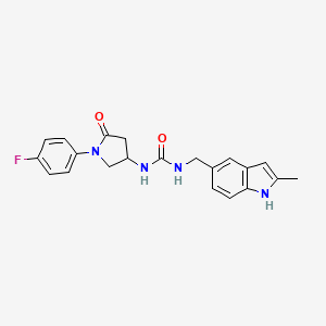 molecular formula C21H21FN4O2 B2769838 1-(1-(4-fluorophenyl)-5-oxopyrrolidin-3-yl)-3-((2-methyl-1H-indol-5-yl)methyl)urea CAS No. 894019-35-3