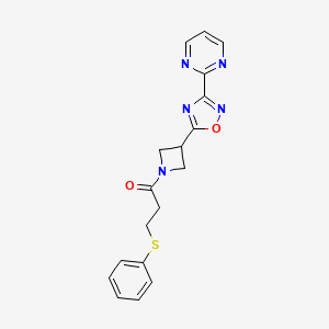 molecular formula C18H17N5O2S B2770588 3-(苯基硫代)-1-(3-(3-(嘧啶-2-基)-1,2,4-噁二唑-5-基)氮杂环丁烷-1-基)丙酮 CAS No. 1325701-39-0