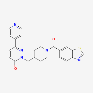molecular formula C23H21N5O2S B2770777 2-{[1-(1,3-Benzothiazole-6-carbonyl)piperidin-4-yl]methyl}-6-(pyridin-4-yl)-2,3-dihydropyridazin-3-one CAS No. 2097917-25-2