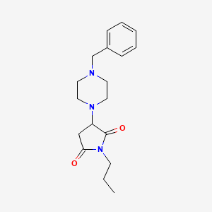 molecular formula C18H25N3O2 B2771020 3-(4-Benzylpiperazin-1-yl)-1-propylpyrrolidine-2,5-dione CAS No. 857494-20-3