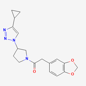 2-(2H-1,3-benzodioxol-5-yl)-1-[3-(4-cyclopropyl-1H-1,2,3-triazol-1-yl)pyrrolidin-1-yl]ethan-1-one