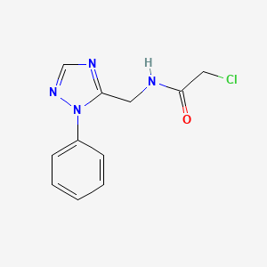 molecular formula C11H11ClN4O B2772677 2-Chloro-N-[(2-phenyl-1,2,4-triazol-3-yl)methyl]acetamide CAS No. 2411302-45-7