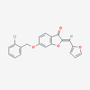 molecular formula C20H13ClO4 B2772887 (Z)-6-((2-氯苯甲基氧基)-2-(呋喃-2-基甲烯基)苯并呋喃-3(2H)-酮 CAS No. 620549-38-4
