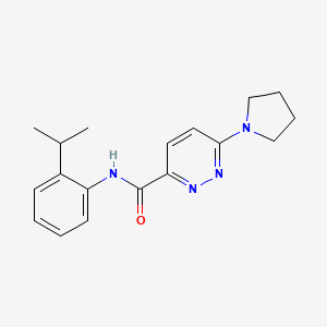 molecular formula C18H22N4O B2773327 N-(2-异丙基苯基)-6-(吡咯啉-1-基)吡啶并[3-基]甲酰胺 CAS No. 1396880-01-5