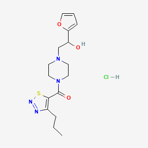molecular formula C16H23ClN4O3S B2773348 (4-(2-(Furan-2-yl)-2-hydroxyethyl)piperazin-1-yl)(4-propyl-1,2,3-thiadiazol-5-yl)methanone hydrochloride CAS No. 1396869-09-2