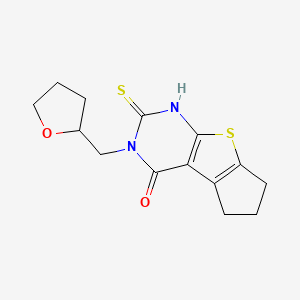 molecular formula C14H16N2O2S2 B2773381 11-[(Oxolan-2-yl)methyl]-10-sulfanyl-7-thia-9,11-diazatricyclo[6.4.0.0^{2,6}]dodeca-1(8),2(6),9-trien-12-one CAS No. 588680-19-7