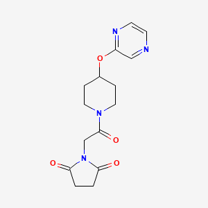 molecular formula C15H18N4O4 B2773388 1-(2-氧代-2-(4-(吡嗪-2-基氧基)哌啶-1-基)乙基)吡咯烷-2,5-二酮 CAS No. 1448047-45-7
