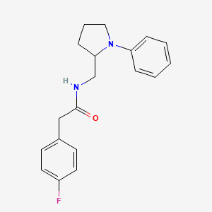2-(4-Fluorophenyl)-N-[(1-phenylpyrrolidin-2-yl)methyl]acetamide