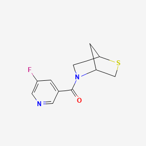 molecular formula C11H11FN2OS B2774294 2-硫代-5-氮杂双环[2.2.1]庚烷-5-基(5-氟吡啶-3-基)甲酮 CAS No. 2034295-97-9