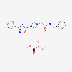 2-(3-(3-(furan-2-yl)-1,2,4-oxadiazol-5-yl)azetidin-1-yl)-N-((tetrahydrofuran-2-yl)methyl)acetamide oxalate