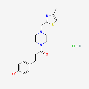 molecular formula C19H26ClN3O2S B2774694 3-(4-甲氧基苯基)-1-(4-((4-甲基噻唑-2-基)甲基)哌嗪-1-基)丙酮盐酸盐 CAS No. 1327208-98-9