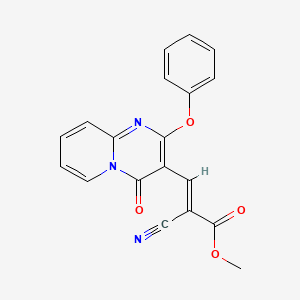 molecular formula C19H13N3O4 B2774703 (E)-甲基2-氰基-3-(4-氧代-2-苯氧基-4H-吡啶[1,2-a]咪唑-3-基)丙烯酸酯 CAS No. 620104-47-4