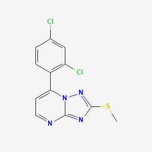 molecular formula C12H8Cl2N4S B2774897 7-(2,4-二氯苯基)-2-(甲硫基)[1,2,4]三唑并[1,5-a]嘧啶 CAS No. 338403-87-5