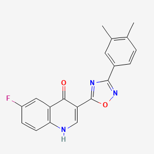 molecular formula C19H14FN3O2 B2775216 3-(3-(3,4-dimethylphenyl)-1,2,4-oxadiazol-5-yl)-6-fluoroquinolin-4(1H)-one CAS No. 1207056-11-8