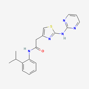 molecular formula C18H19N5OS B2775425 N-(2-isopropylphenyl)-2-(2-(pyrimidin-2-ylamino)thiazol-4-yl)acetamide CAS No. 1226433-56-2