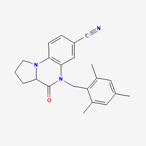 molecular formula C22H23N3O B2776172 5-(三甲基甲基)-4-氧代-1,2,3,3a,4,5-六氢吡咯并[1,2-a]喹喔啉-7-碳腈 CAS No. 1009755-65-0