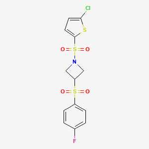 molecular formula C13H11ClFNO4S3 B2776393 1-((5-Chlorothiophen-2-yl)sulfonyl)-3-((4-fluorophenyl)sulfonyl)azetidine CAS No. 1797884-88-8