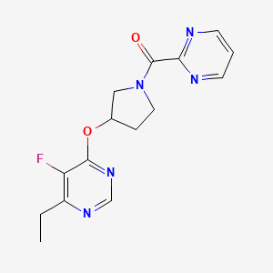 molecular formula C15H16FN5O2 B2776789 (3-((6-乙基-5-氟嘧啶-4-基)氧基)吡咯啉-1-基)(嘧啶-2-基)甲酮 CAS No. 2034394-08-4