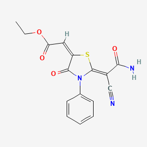 molecular formula C16H13N3O4S B2777550 (E)-ethyl 2-((Z)-2-(2-amino-1-cyano-2-oxoethylidene)-4-oxo-3-phenylthiazolidin-5-ylidene)acetate CAS No. 799810-07-4