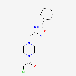molecular formula C15H23ClN4O2 B2779246 2-Chloro-1-[4-[(5-cyclohexyl-1,2,4-oxadiazol-3-yl)methyl]piperazin-1-yl]ethanone CAS No. 2411306-55-1