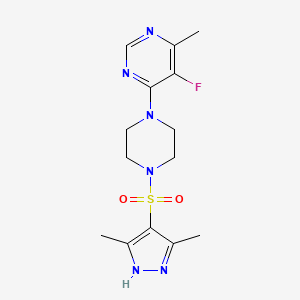 molecular formula C14H19FN6O2S B2779711 4-[4-[(3,5-Dimethyl-1H-pyrazol-4-yl)sulfonyl]piperazin-1-yl]-5-fluoro-6-methylpyrimidine CAS No. 2379951-16-1