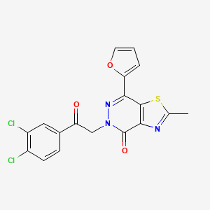 molecular formula C18H11Cl2N3O3S B2780655 5-(2-(3,4-二氯苯基)-2-氧代乙基)-7-(呋喃-2-基)-2-甲基噻唑并[4,5-d]嘧啶-4(5H)-酮 CAS No. 946342-30-9