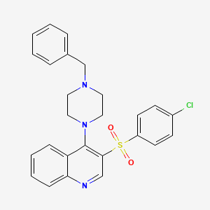 molecular formula C26H24ClN3O2S B2780668 4-(4-Benzylpiperazin-1-yl)-3-((4-chlorophenyl)sulfonyl)quinoline CAS No. 866895-45-6