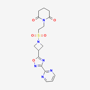 molecular formula C16H18N6O5S B2782418 1-(2-((3-(3-(Pyrimidin-2-yl)-1,2,4-oxadiazol-5-yl)azetidin-1-yl)sulfonyl)ethyl)piperidine-2,6-dione CAS No. 1323657-91-5