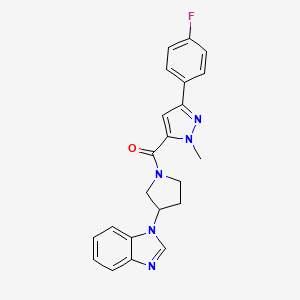 molecular formula C22H20FN5O B2782523 (3-(1H-benzo[d]imidazol-1-yl)pyrrolidin-1-yl)(3-(4-fluorophenyl)-1-methyl-1H-pyrazol-5-yl)methanone CAS No. 2034420-84-1