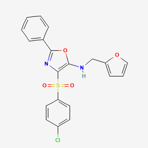 molecular formula C20H15ClN2O4S B2784276 4-((4-氯苯基)磺酰)-N-(呋喃-2-基甲基)-2-苯基噁唑-5-胺 CAS No. 823828-40-6