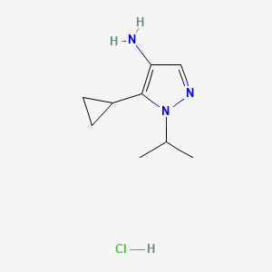 molecular formula C9H16ClN3 B2784336 5-cyclopropyl-1-(propan-2-yl)-1H-pyrazol-4-amine hydrochloride CAS No. 1423033-33-3